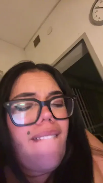 paulalopez2, live now on SugarCams