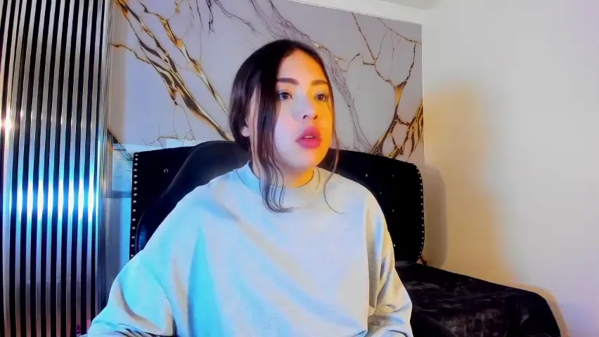 PamelaCollinsVS, live now on SugarCams