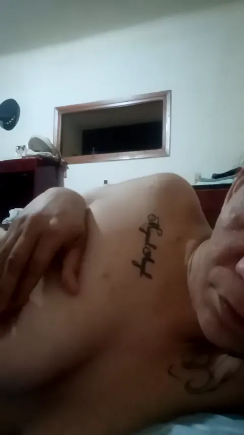 rubia0990, en directo ahora en Amateur.tv