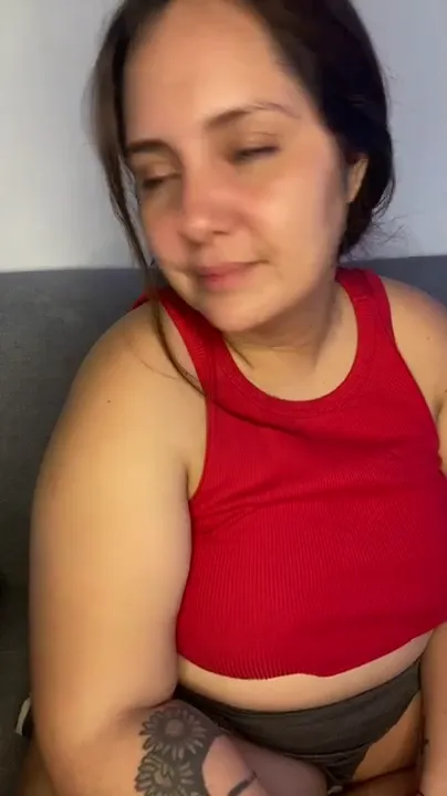 amelia_, en vivo ahora en Amateur.tv