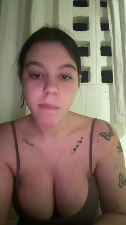 culonaguarrona2, en directo ahora en Amateur.tv